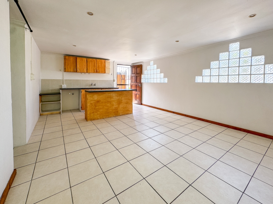 4 Bedroom Property for Sale in Stellenridge Western Cape